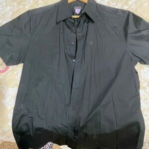 Men's Black Short Sleeve Shirt
